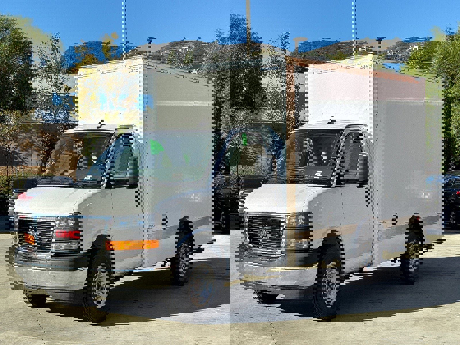 New 2025 GMC Savana 3500 w/ Power Convenience Package image 4