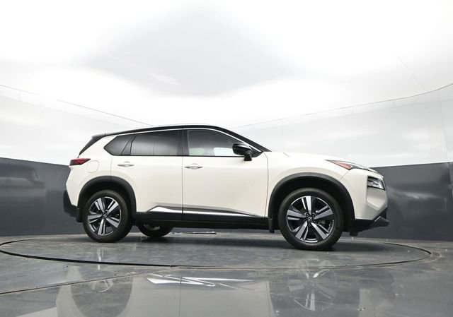 Used 2023 Nissan Rogue SL FWD image 28
