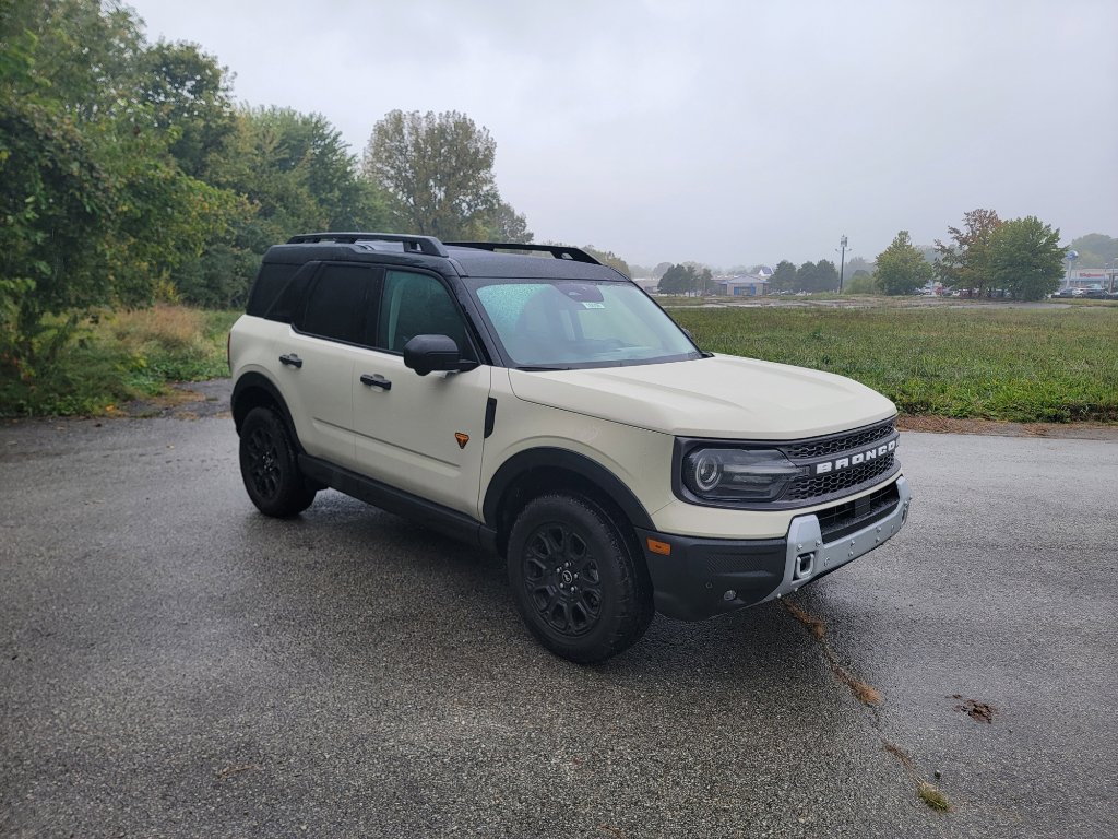 New 2025 Ford Bronco Sport Badlands w/ Badlands Tech Package image 3