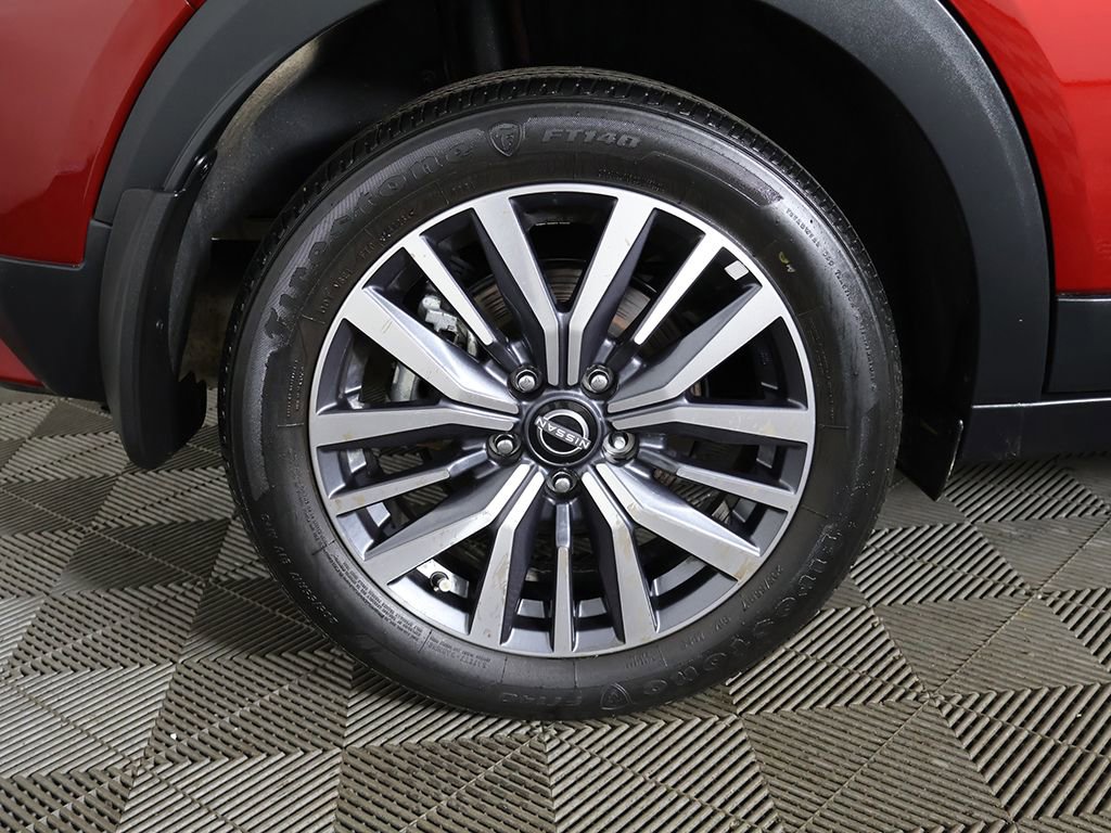 Used 2024 Nissan Kicks SV image 19