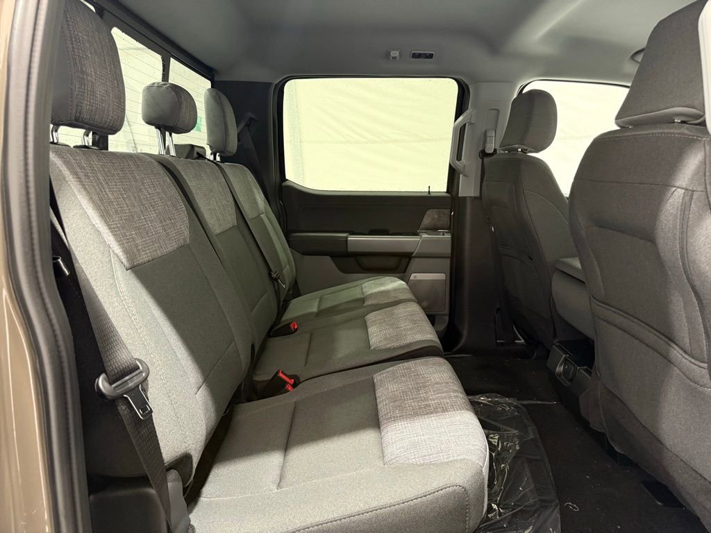 New 2026 Ford F350 XLT w/ XLT Premium Package image 25