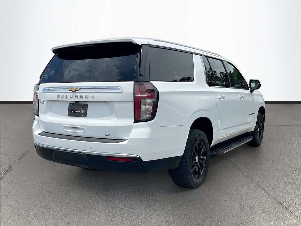 Used 2021 Chevrolet Suburban LT AWD/4WD image 7