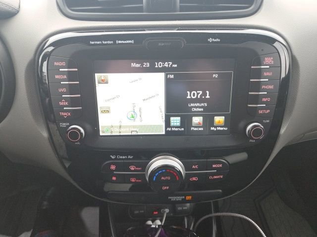 Used 2017 Kia Soul + w/ Audio Package image 11