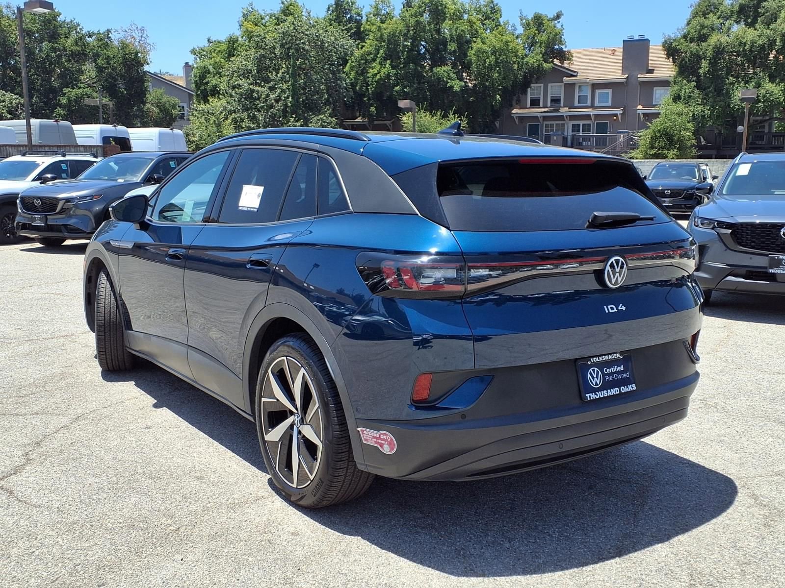 Used 2023 Volkswagen ID.4 Pro S RWD image 5