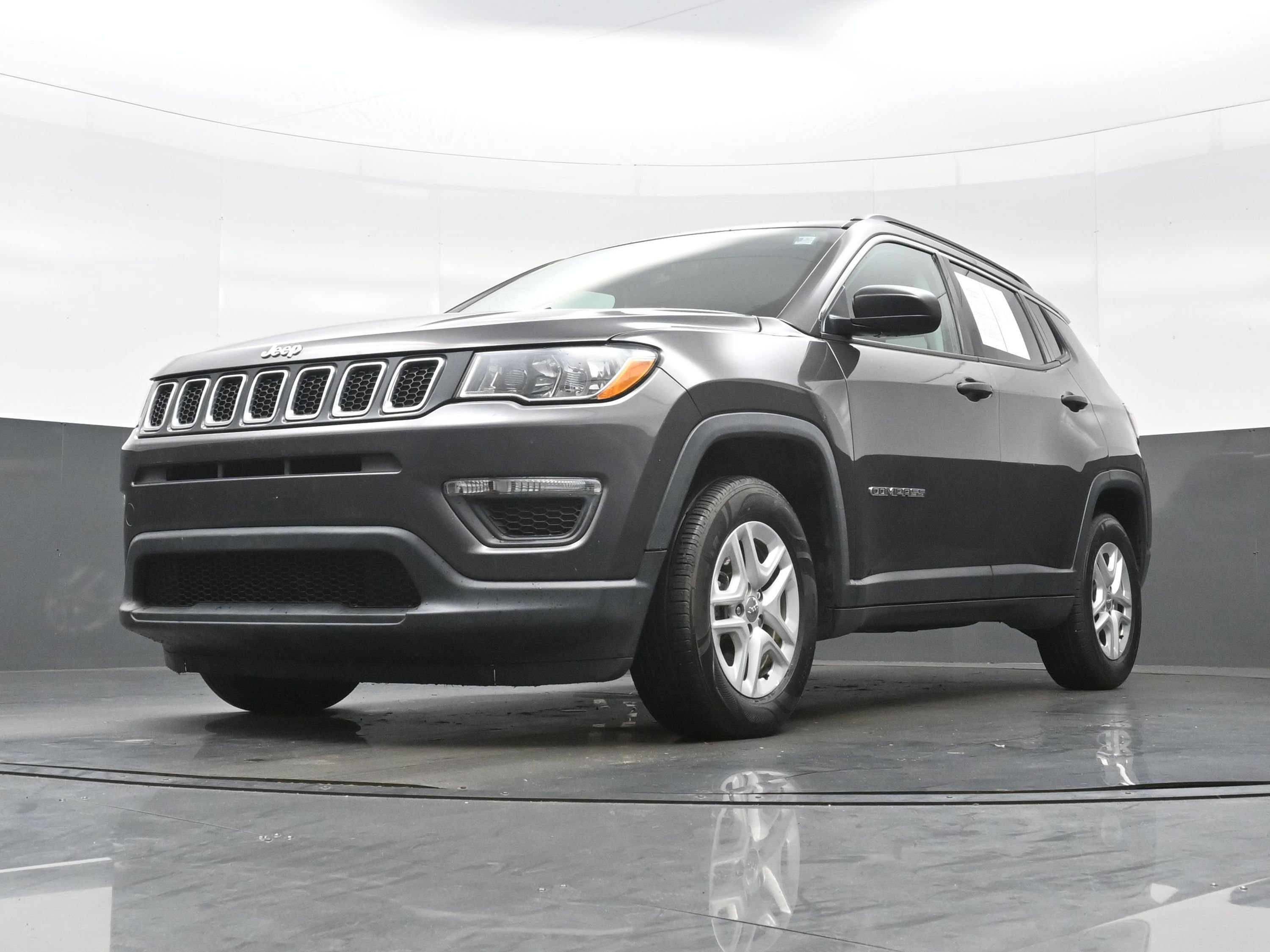Used 2019 Jeep Compass Sport FWD image 24