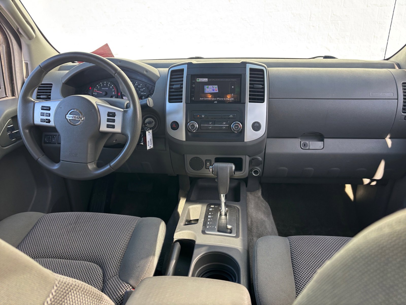 Used 2016 Nissan Frontier SV image 20