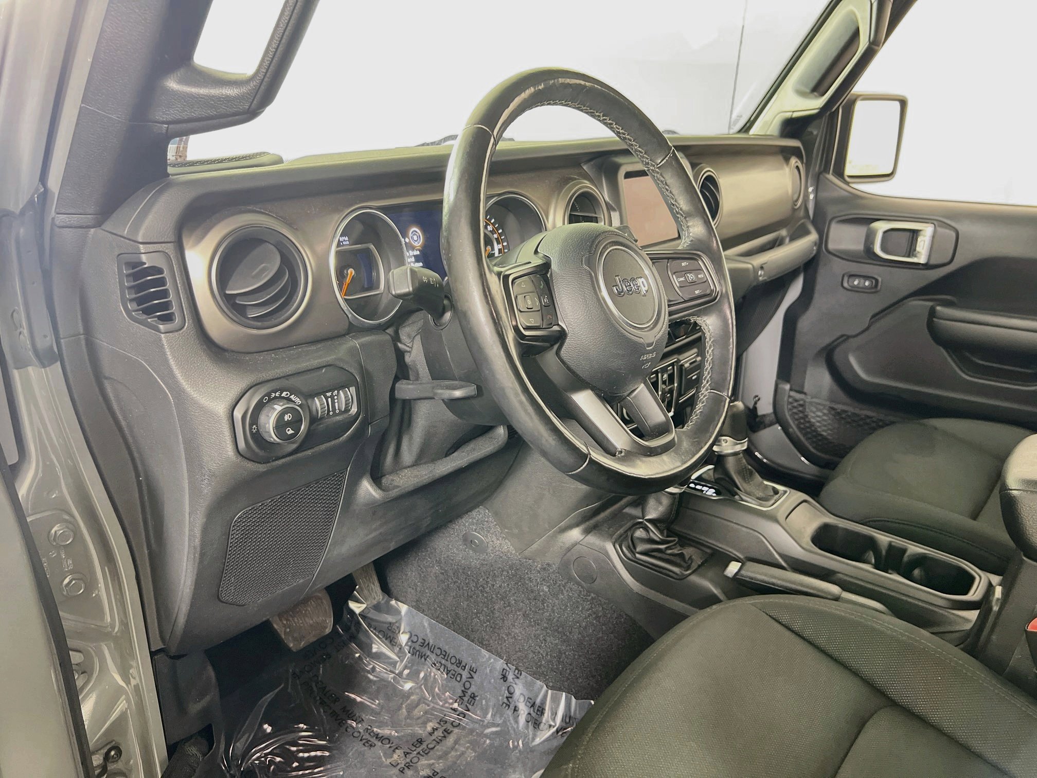 Used 2020 Jeep Gladiator Sport w/ Quick Order Package 24S AWD/4WD image 9