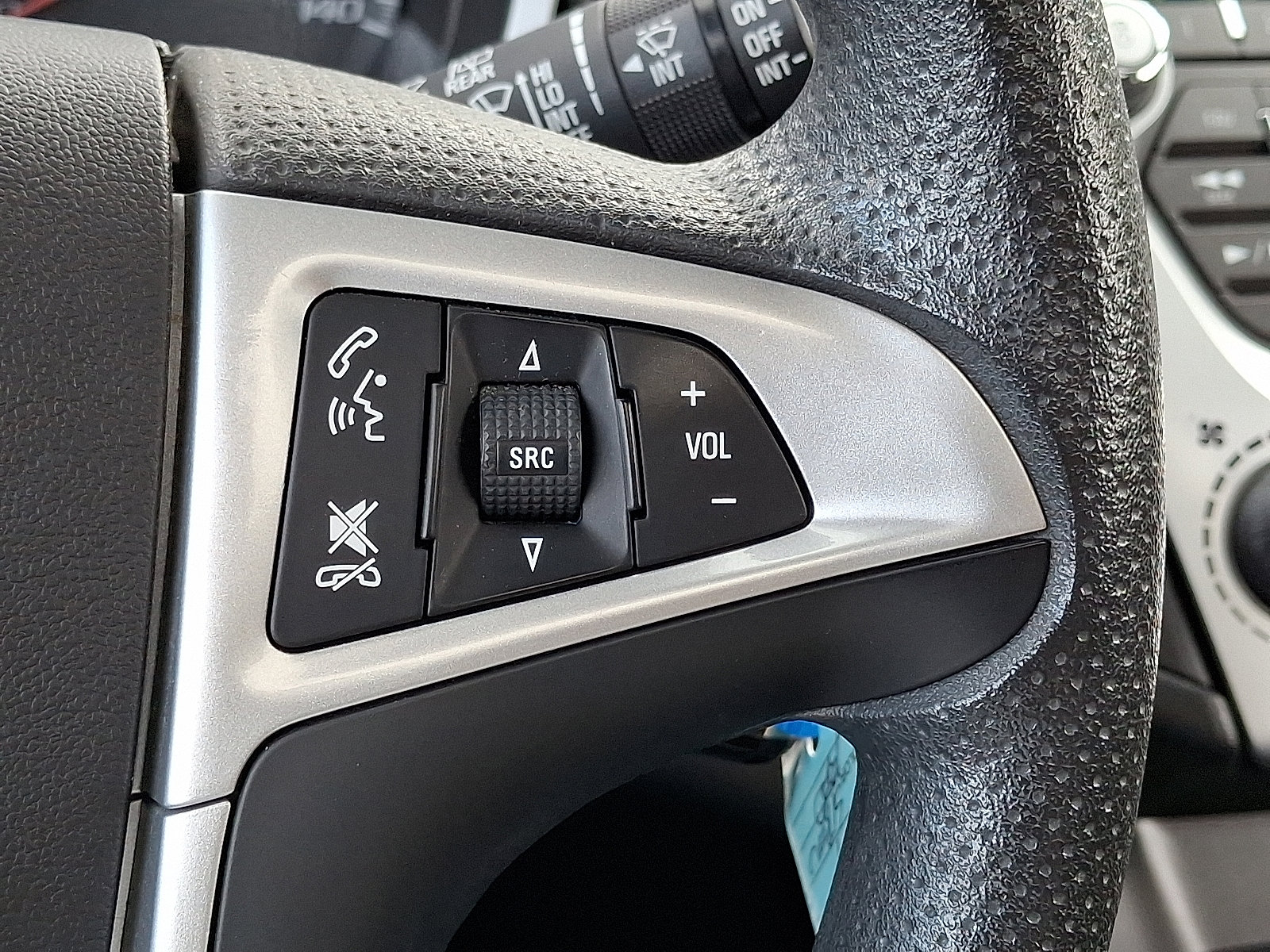 Used 2017 Chevrolet Equinox LT AWD/4WD image 24