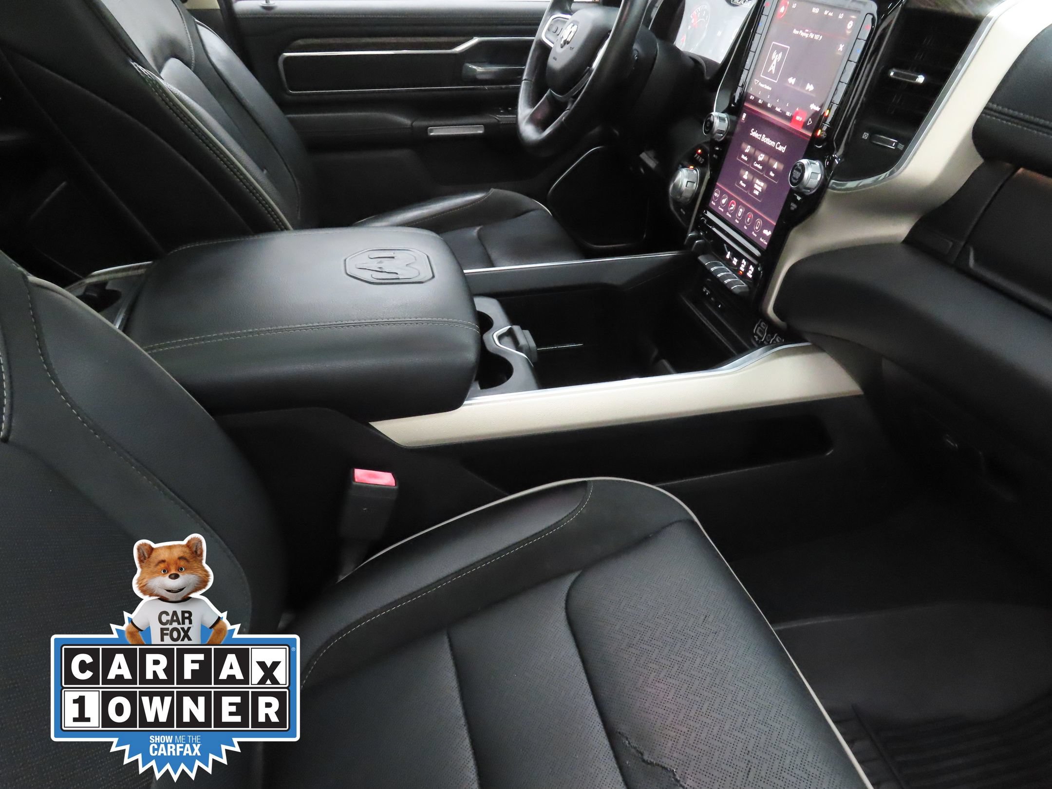 Used 2019 RAM 1500 Laramie AWD/4WD image 25
