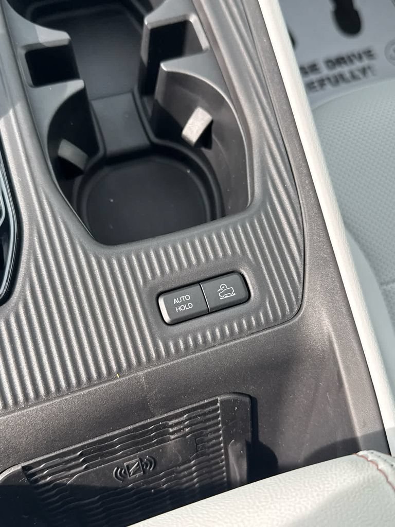 New 2026 Jeep Cherokee Limited AWD/4WD image 25