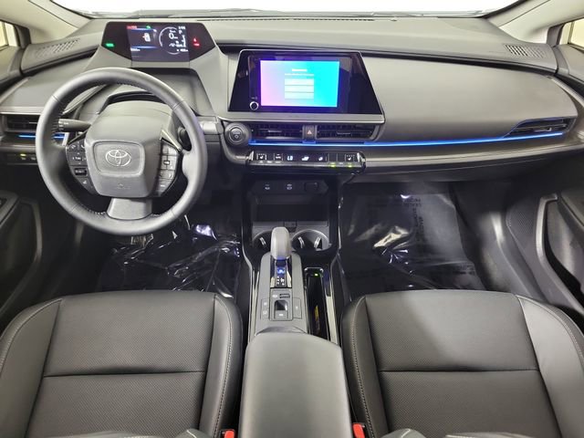 Used 2025 Toyota Prius image 16