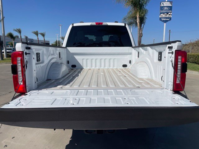 New 2026 Ford F250 XLT w/ XLT Premium Package AWD/4WD image 24