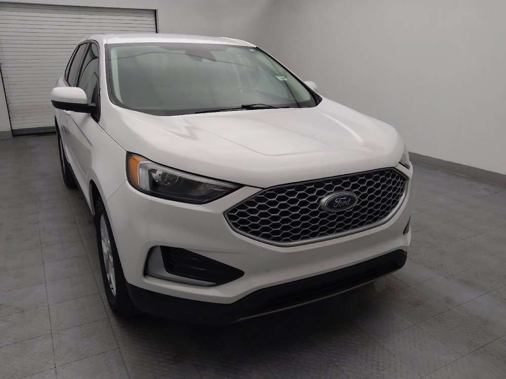 Used 2024 Ford Edge SEL image 14