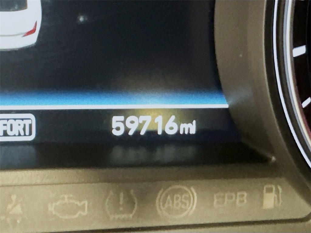 Used 2020 Genesis G70 2.0T w/ Elite Package image 12