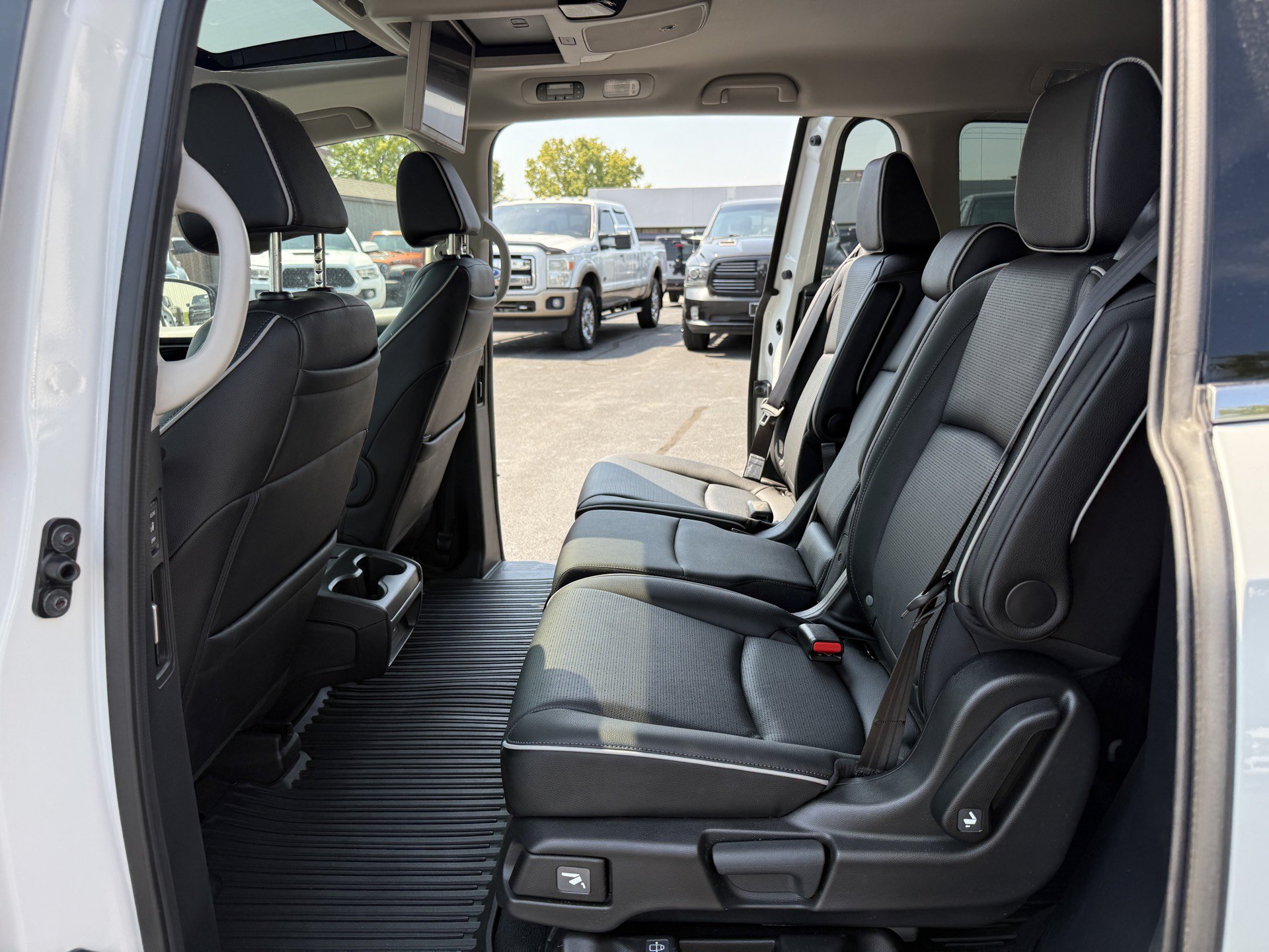 Used 2026 Honda Odyssey Elite image 29
