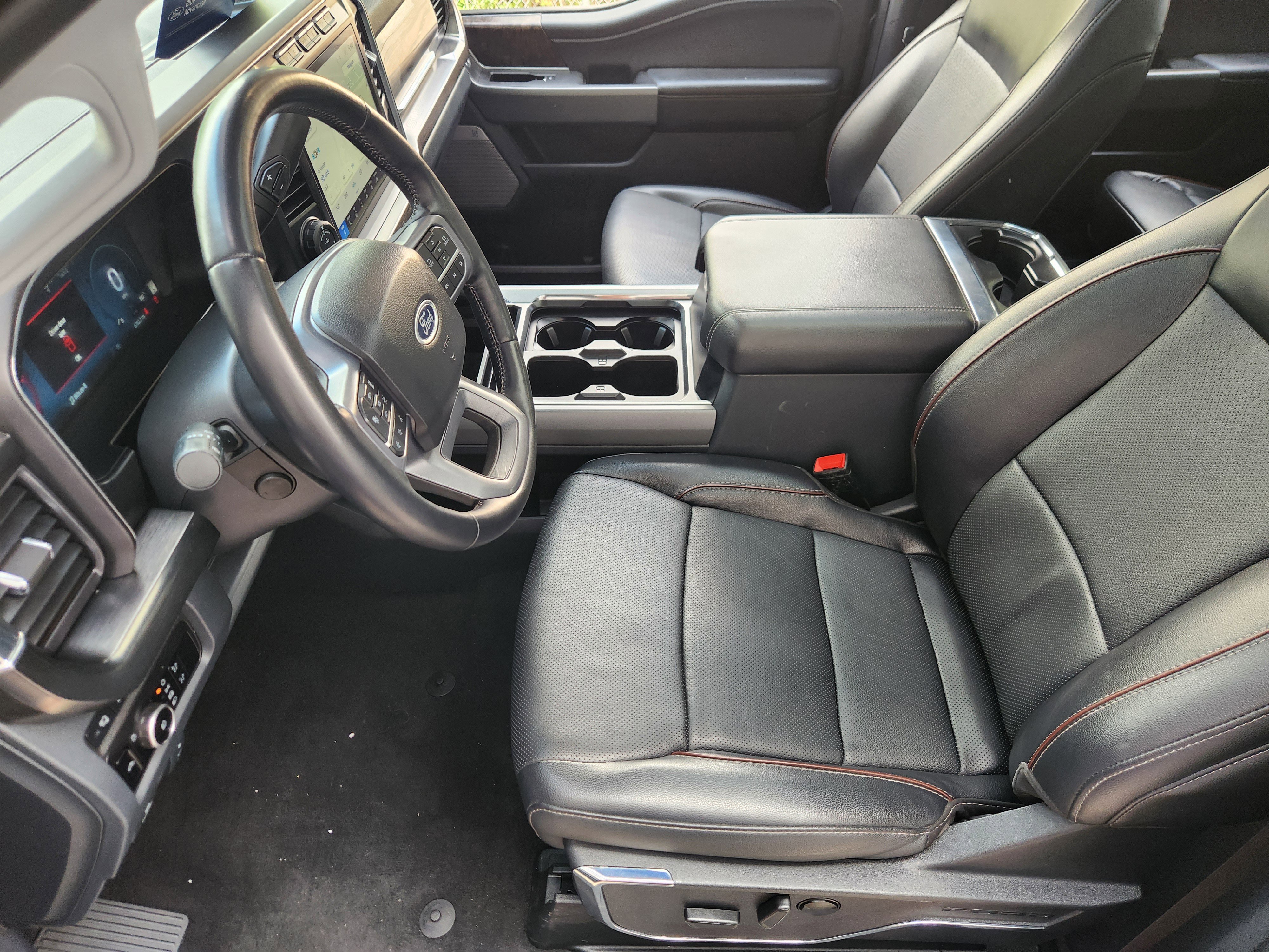 Certified 2023 Ford F250 4x4 Crew Cab Super Duty image 9