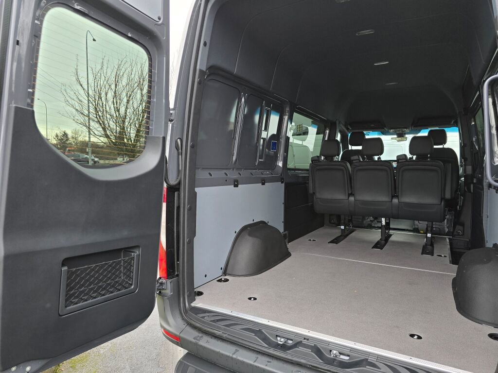 New 2026 Mercedes-Benz Sprinter 2500 image 20