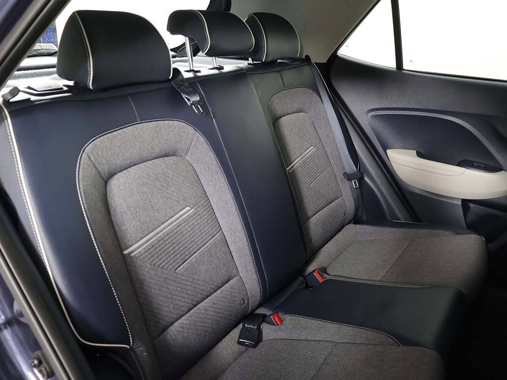 Certified 2023 Hyundai Venue Limited image 29