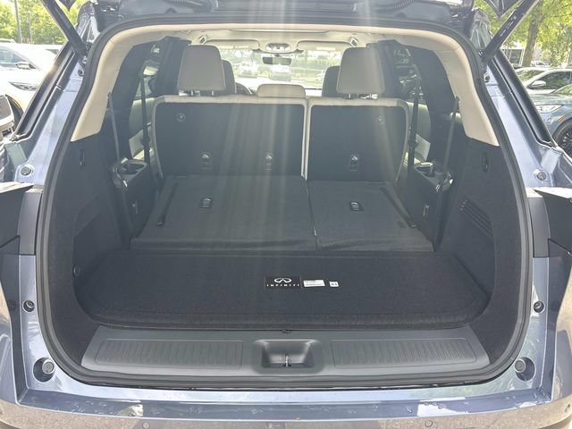 New 2027 INFINITI QX60 Luxe FWD image 13