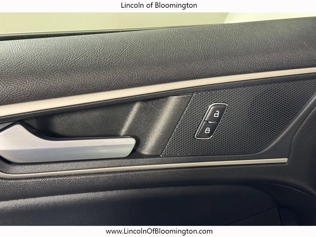 Used 2023 Ford Edge SEL w/ Convenience Package image 18