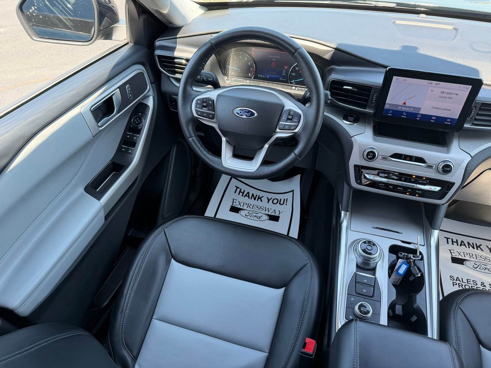 Used 2023 Ford Explorer XLT w/ Equipment Group 202A image 16