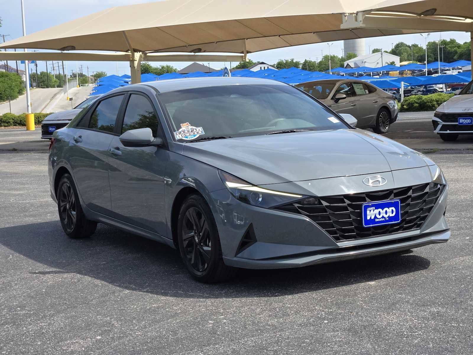 Used 2021 Hyundai Elantra SEL FWD image 3