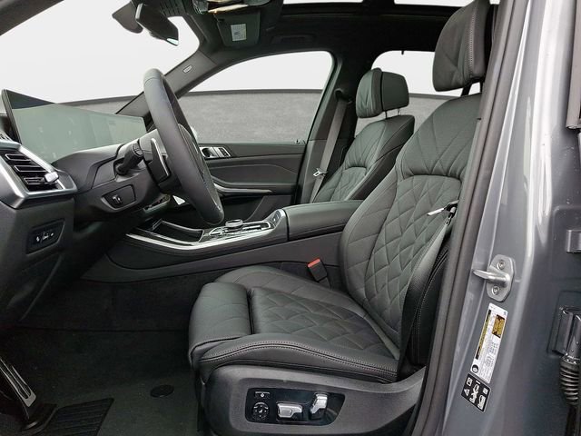 New 2026 BMW X5 M60i AWD/4WD image 12