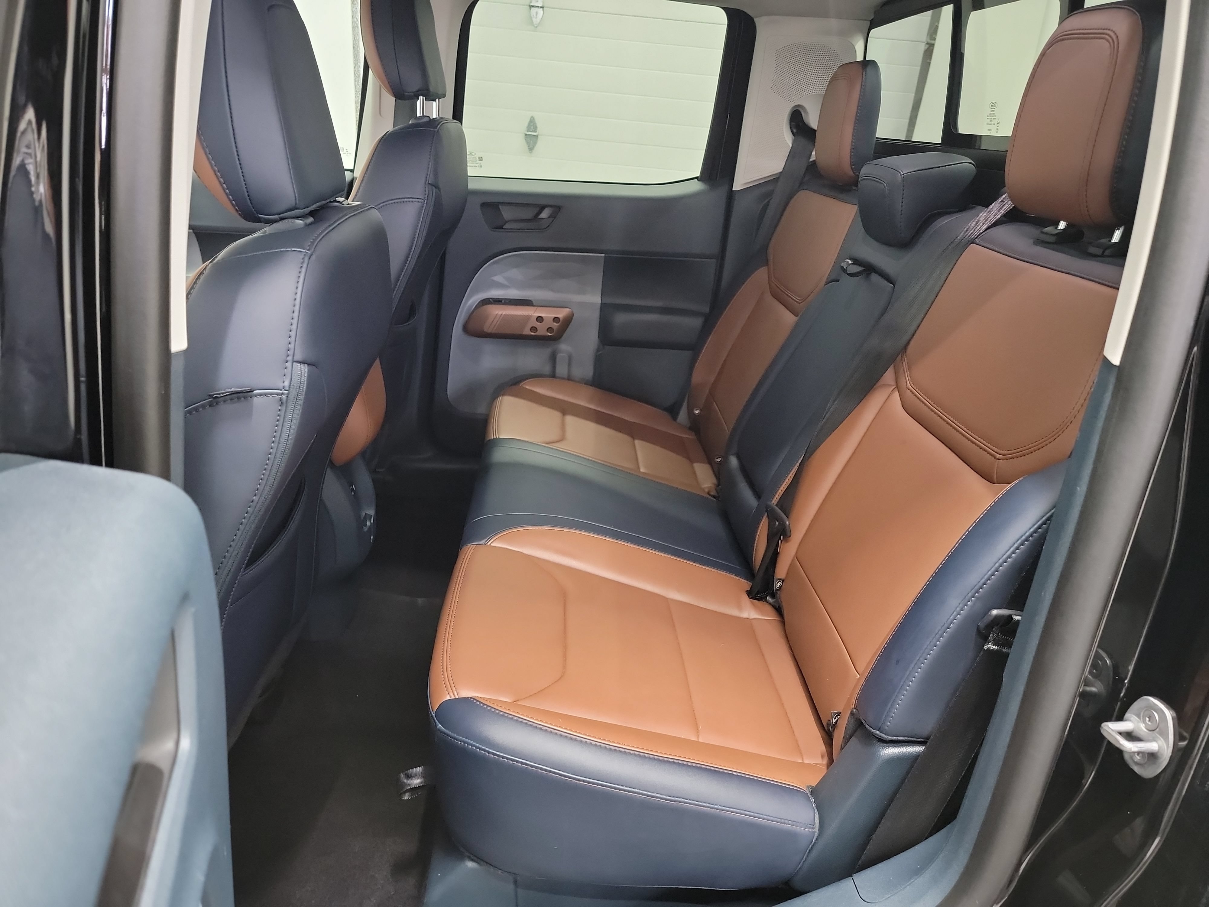 Used 2022 Ford Maverick Lariat w/ Equipment Group 500A Standard AWD/4WD image 27