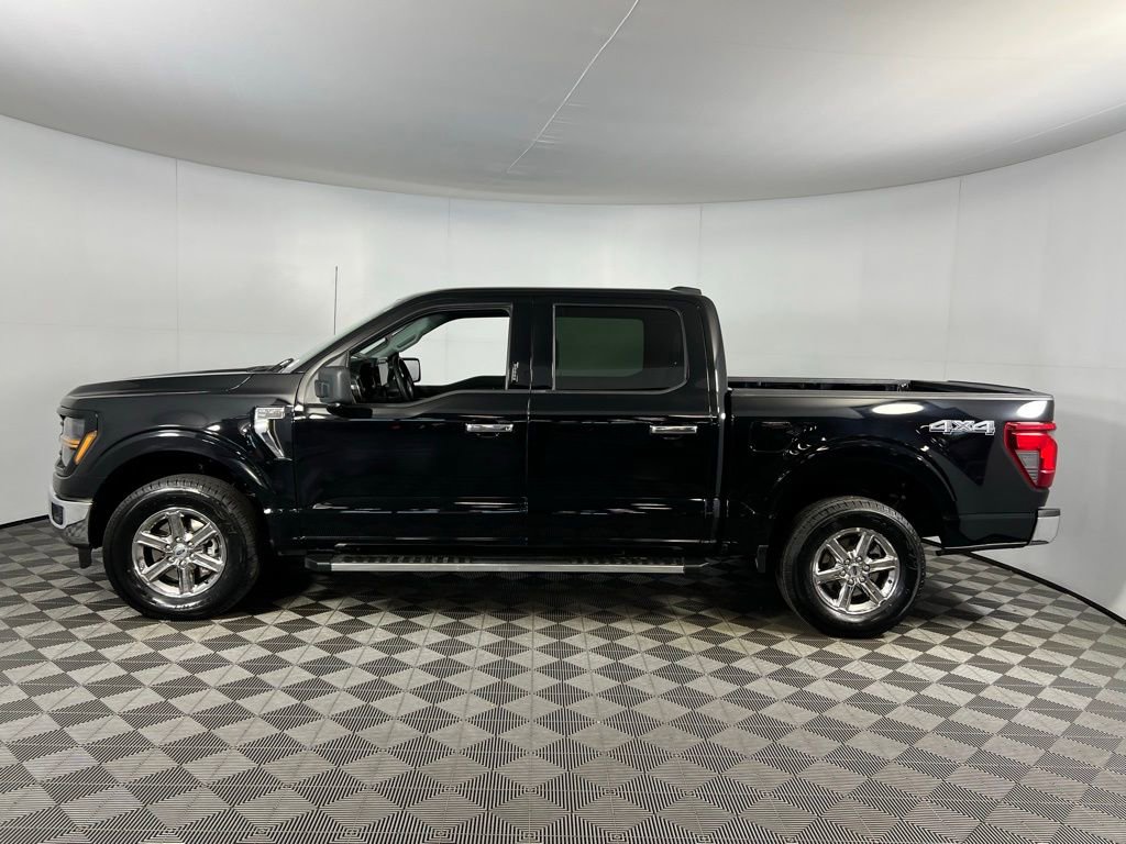 Used 2024 Ford F150 XLT w/ Tow/Haul Package image 9