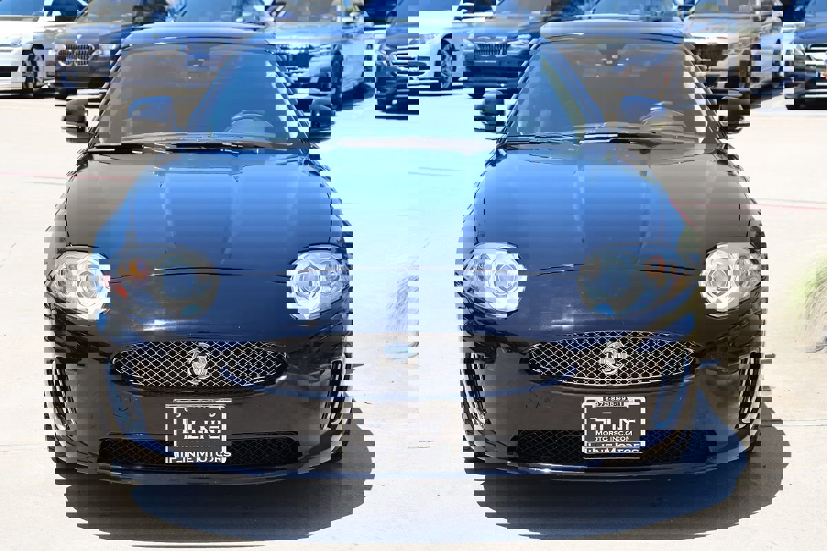 Used 2011 Jaguar XK Coupe image 4