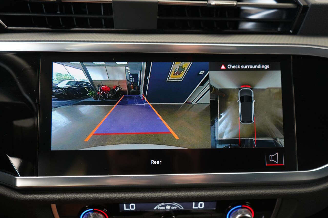 Used 2024 Audi Q3 2.0T Premium Plus w/ Premium Plus Package image 81