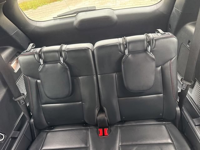 Used 2025 Ford Explorer ST-Line w/ ST-Line Street Pack AWD/4WD image 26
