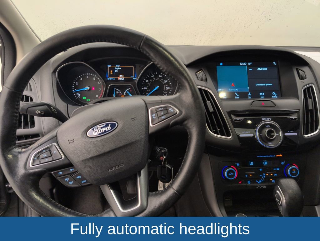 Used 2018 Ford Focus SEL w/ Cold Weather Package FWD image 20