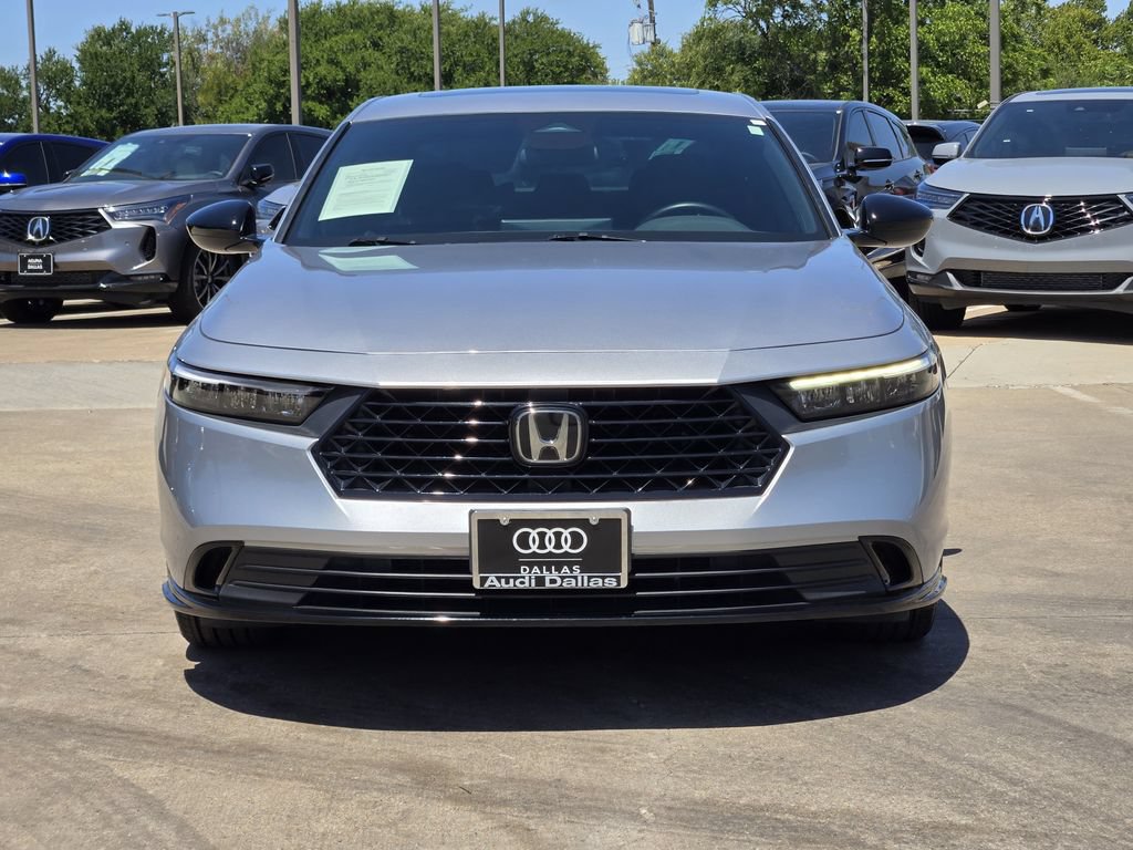 Used 2023 Honda Accord Sport image 4