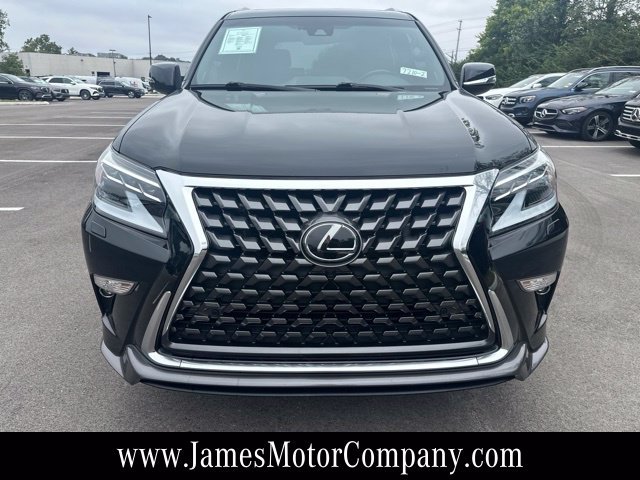 Used 2021 Lexus GX 460 Premium w/ Accessory Package AWD/4WD image 2