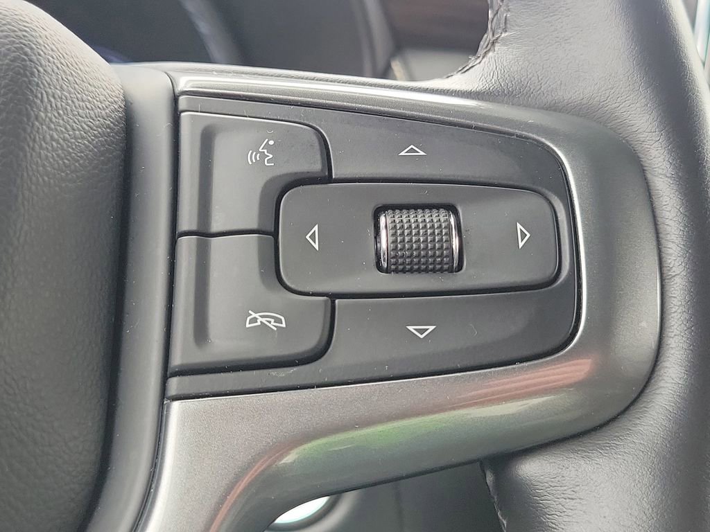 Used 2023 Chevrolet Tahoe Premier w/ Advanced Technology Package image 15