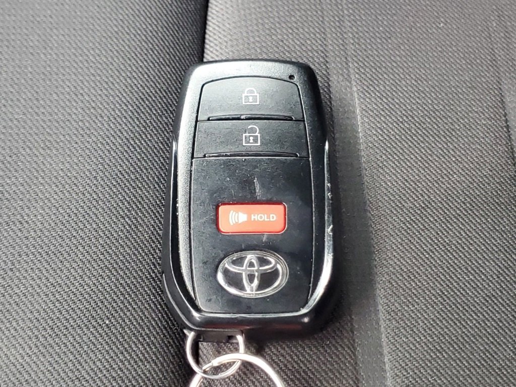 Used 2024 Toyota Tacoma TRD Sport image 33