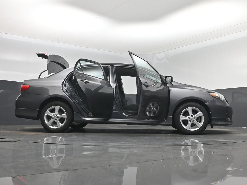 Used 2012 Toyota Corolla S FWD image 7
