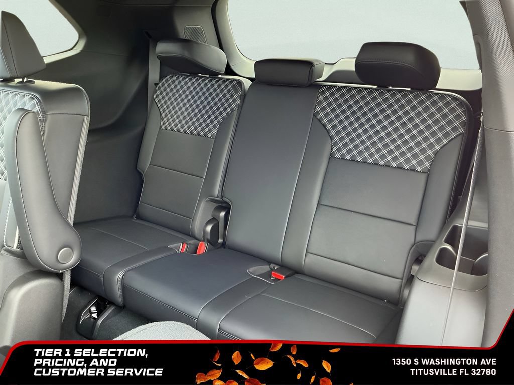 New 2026 GMC Acadia Denali w/ Super Cruise Package FWD image 29
