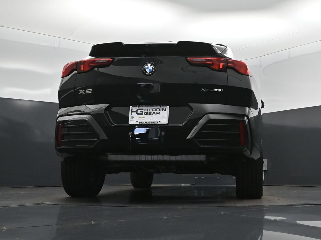 New 2026 BMW X2 xDrive28i w/ Technology Package AWD/4WD image 41