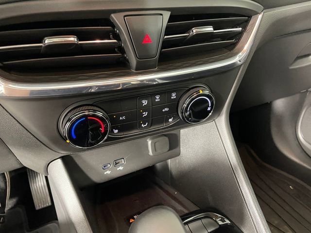 Certified 2025 Buick Encore GX Preferred w/ Advanced Technology Package AWD/4WD image 8