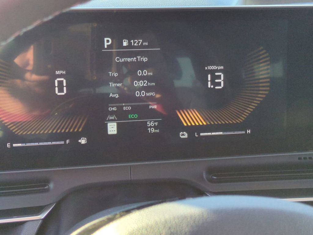 New 2026 Kia Carnival EX FWD image 11