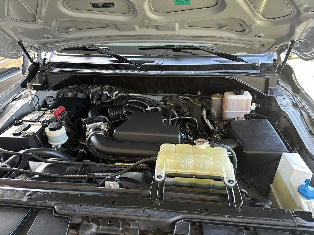 Used 2019 Nissan NV 3500 SV w/ Navigation Package RWD image 19