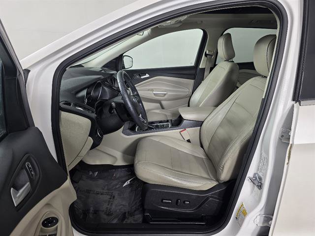 Used 2018 Ford Escape SEL AWD/4WD image 27