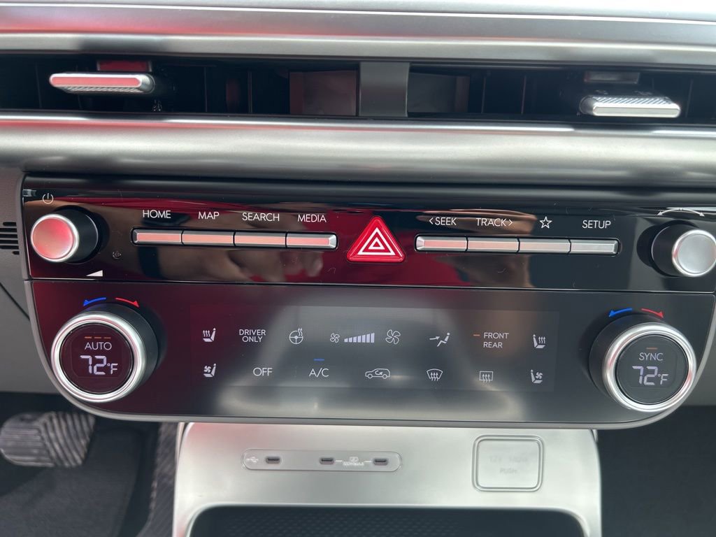 New 2026 Hyundai Ioniq 9 SEL image 16