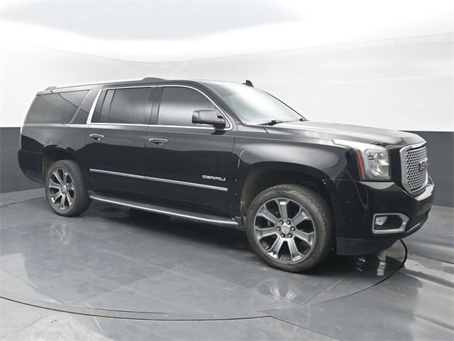 Used 2017 GMC Yukon XL Denali w/ Open Road Package image 7