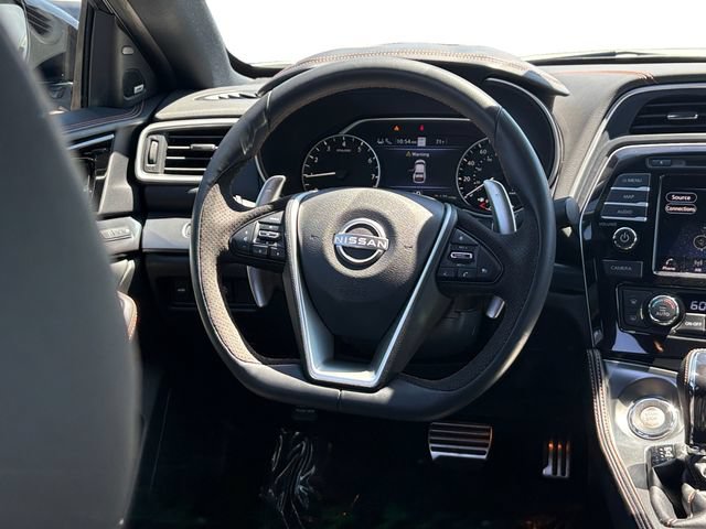 Used 2023 Nissan Maxima SR w/ Sport Mat Group FWD image 15