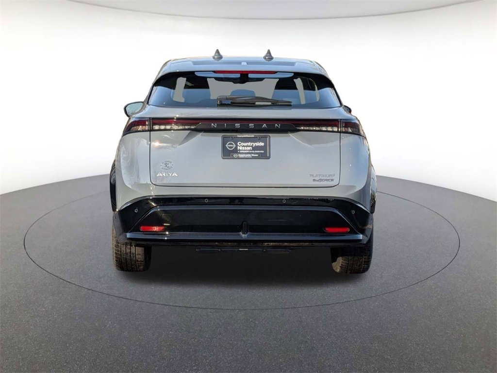 Used 2024 Nissan Ariya AWD image 6