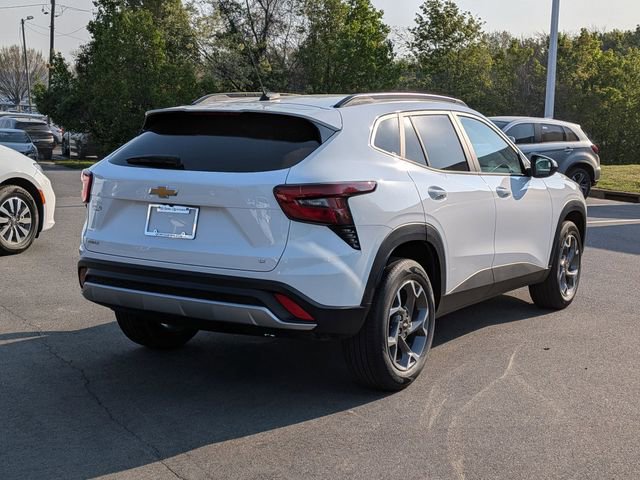 Used 2025 Chevrolet Trax LT image 4