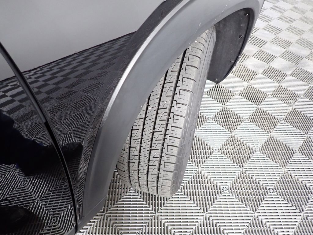 Used 2021 Chevrolet TrailBlazer ACTIV w/ Sun and Liftgate Package image 38